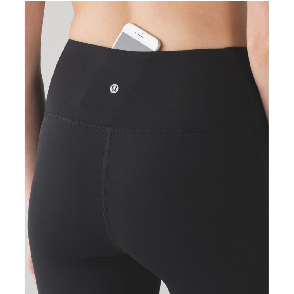 Lululemon Body Con Tight Black Full Length Leggings Size 2 Yoga Outdoors - Picture 6 of 12